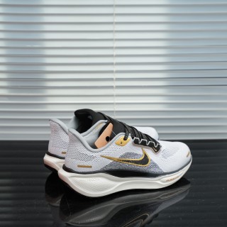 Nike Air Zoom Pegasus 41 'White' view 4