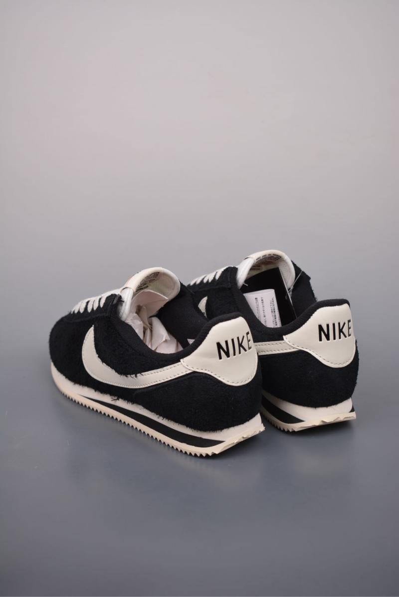 Nike Classic Cortez Leather view