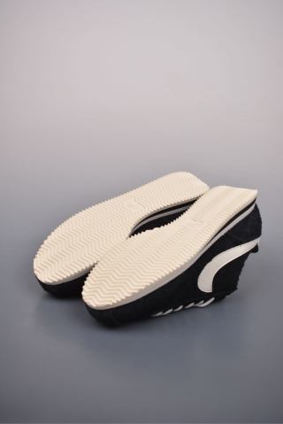 Nike Classic Cortez Leather view 3