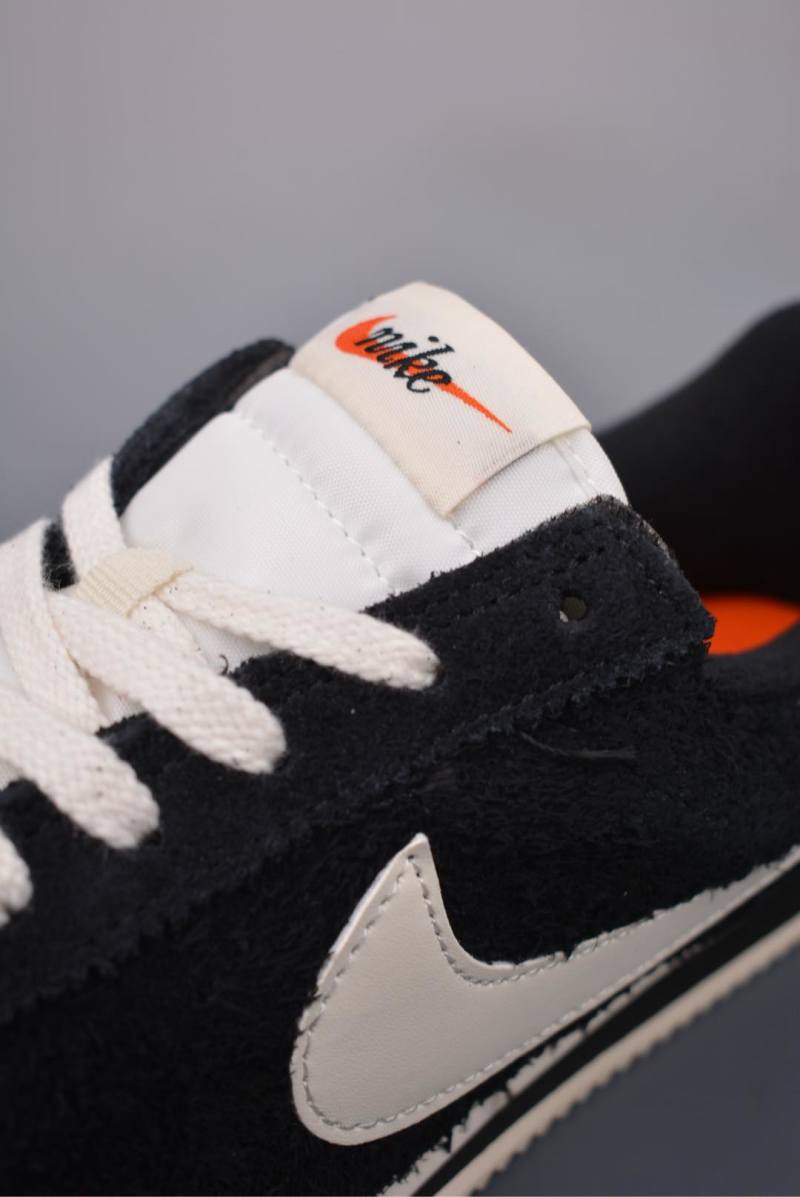 Nike Classic Cortez Leather view
