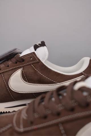 Nike Classic Cortez Leather view 8