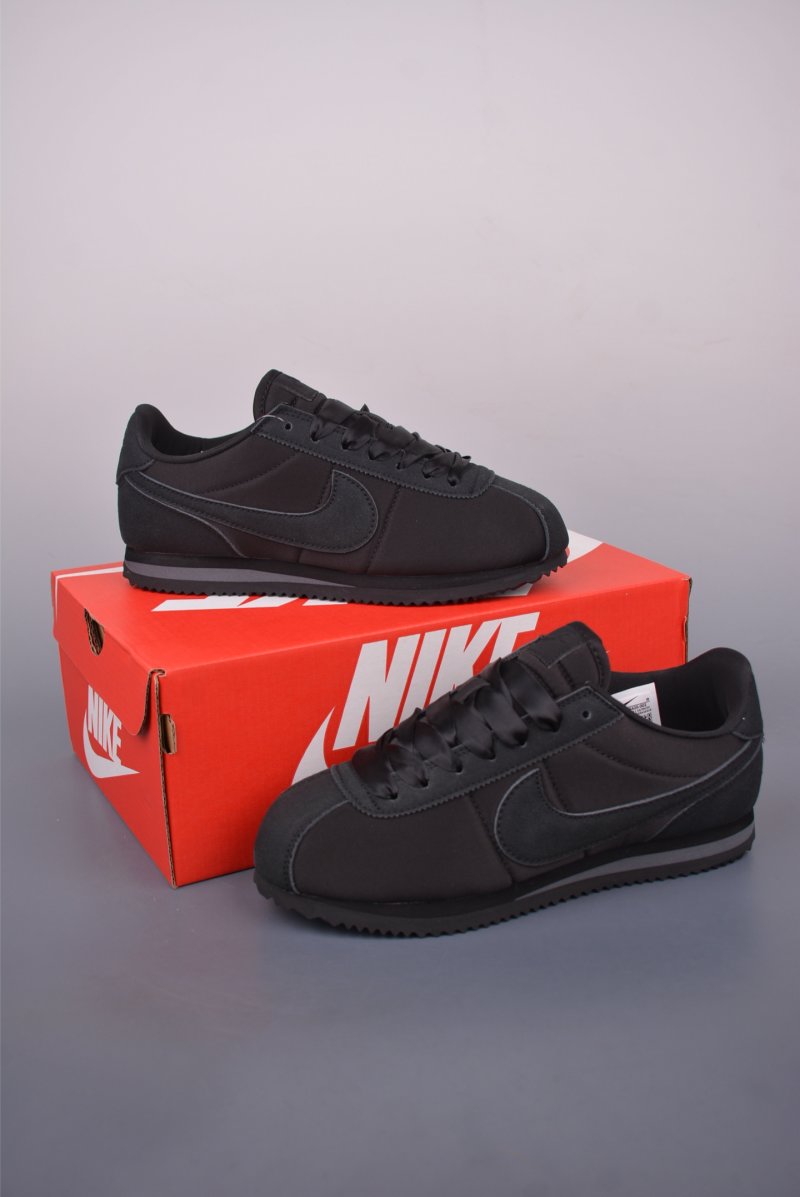 Nike Classic Cortez Leather view
