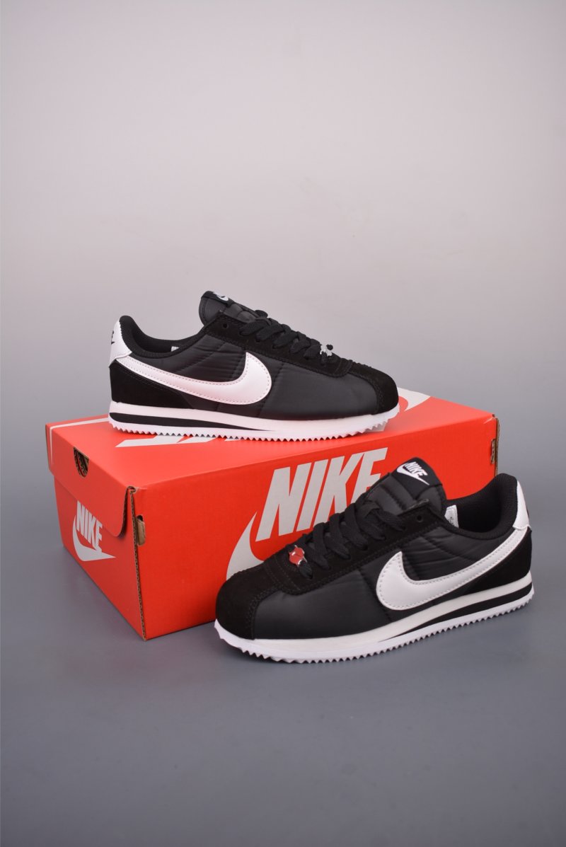 Nike Classic Cortez Leather view