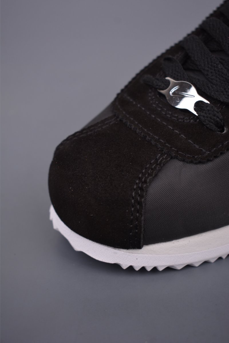 Nike Classic Cortez Leather view