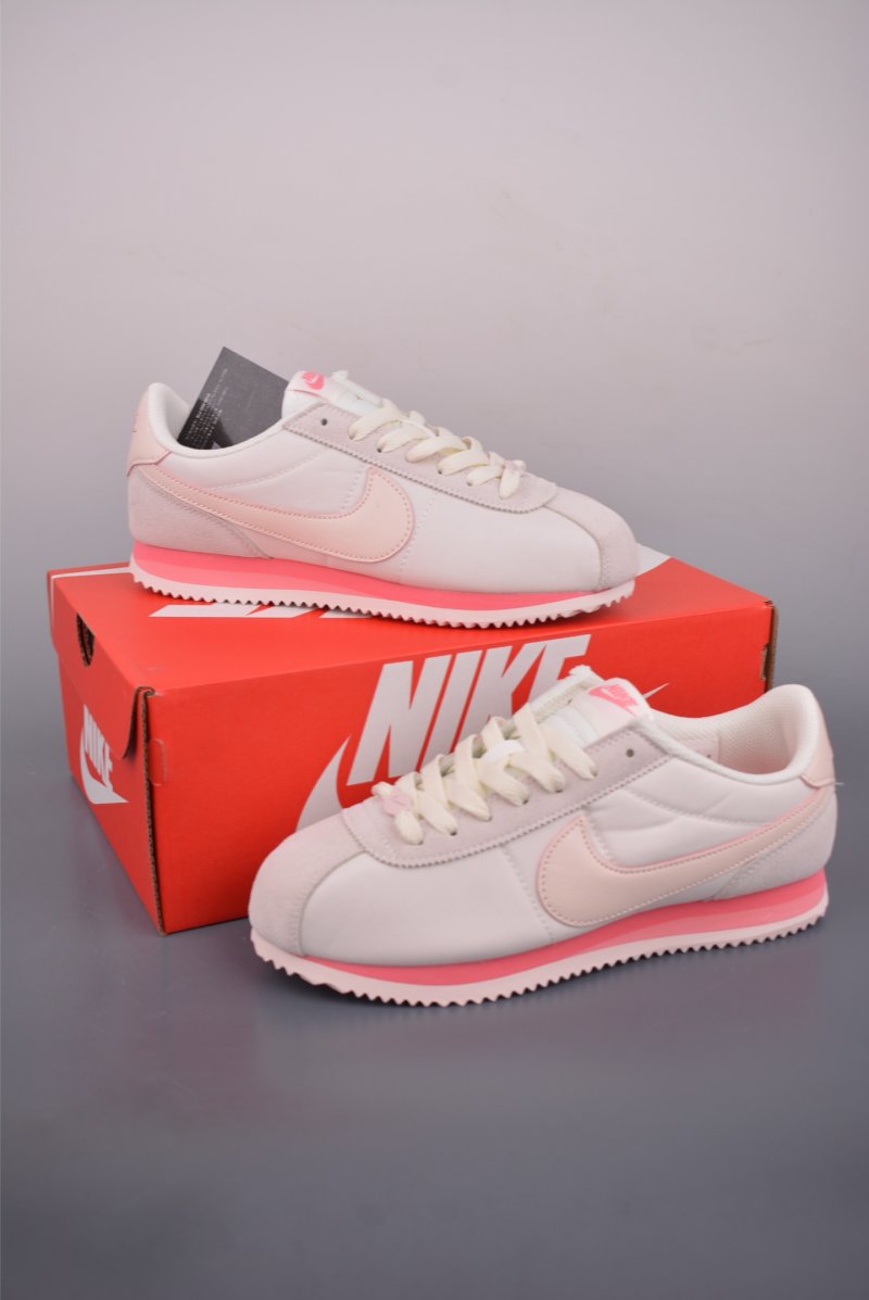 Nike Classic Cortez Leather view
