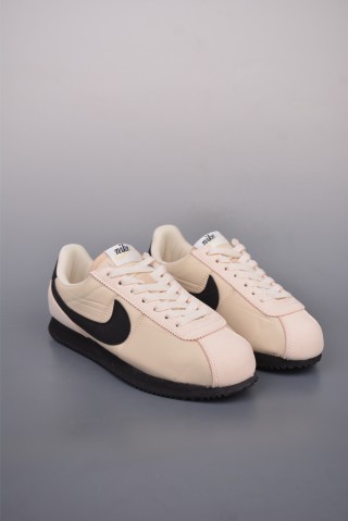 Nike Classic Cortez Leather view 1