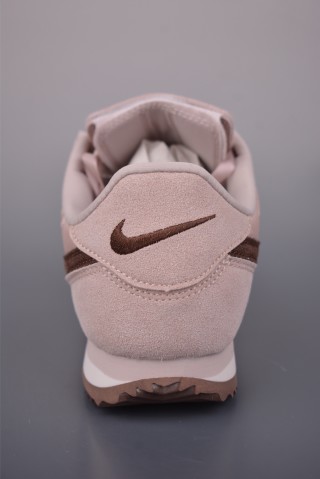 Nike Classic Cortez Leather view 4
