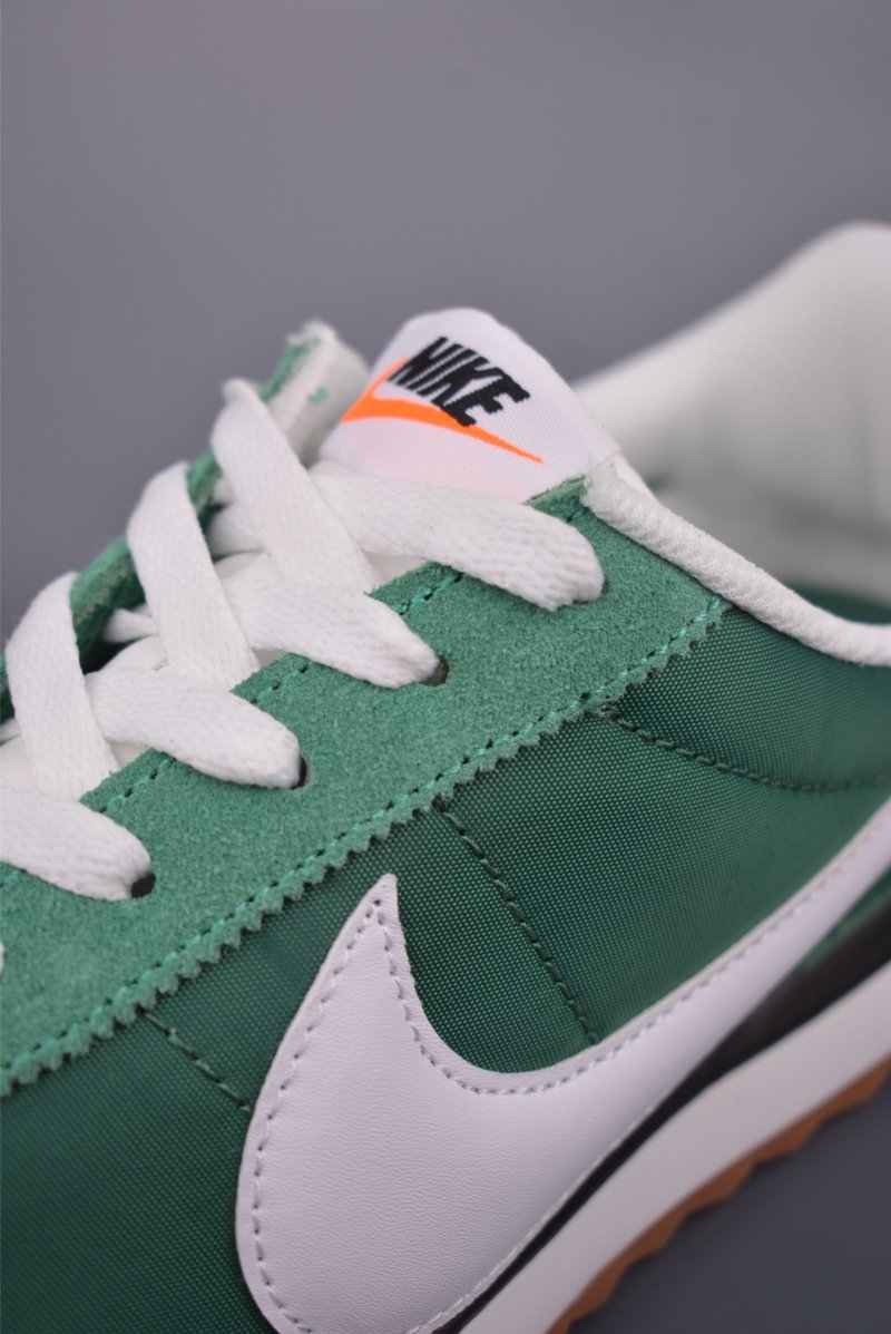 Nike Pacific Low view