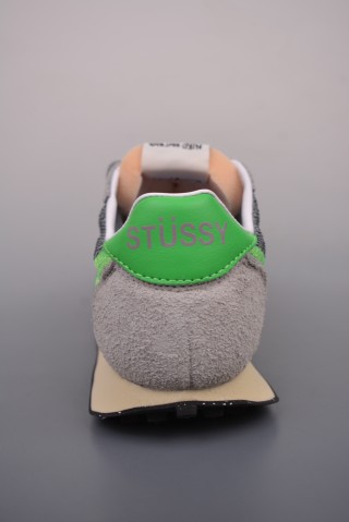 Nike Roshe Run LD-1000 x Stussy view 4