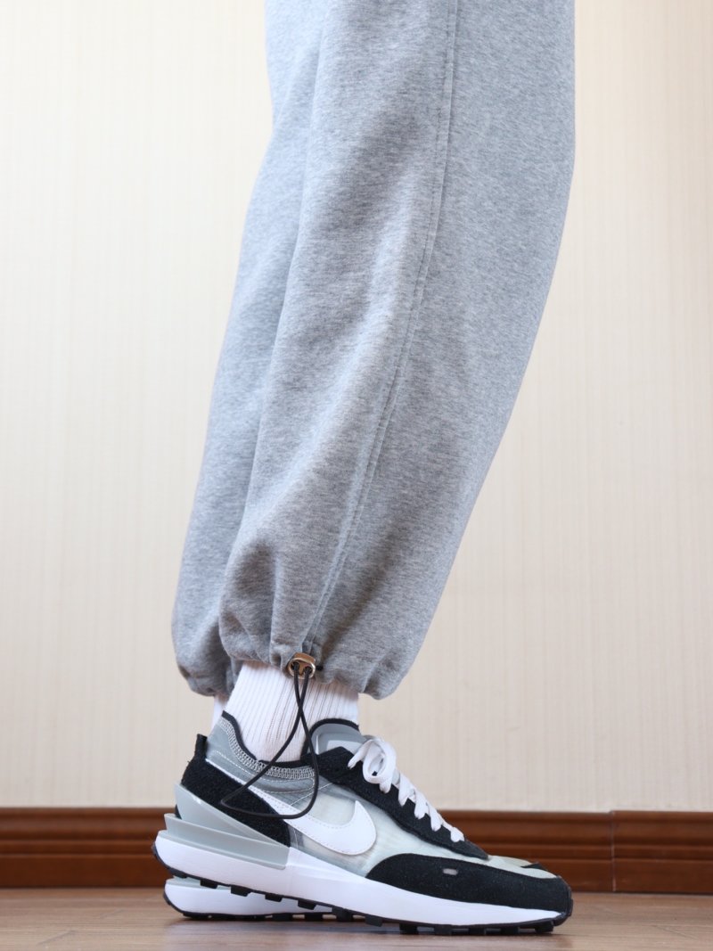 Nike Waffle One view