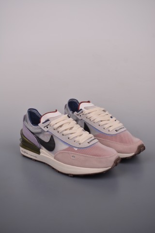 Nike Waffle One 'Black / White' view 1