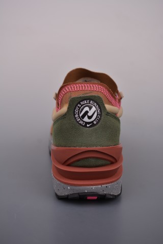 Nike Waffle One 'White / Beige' view 4