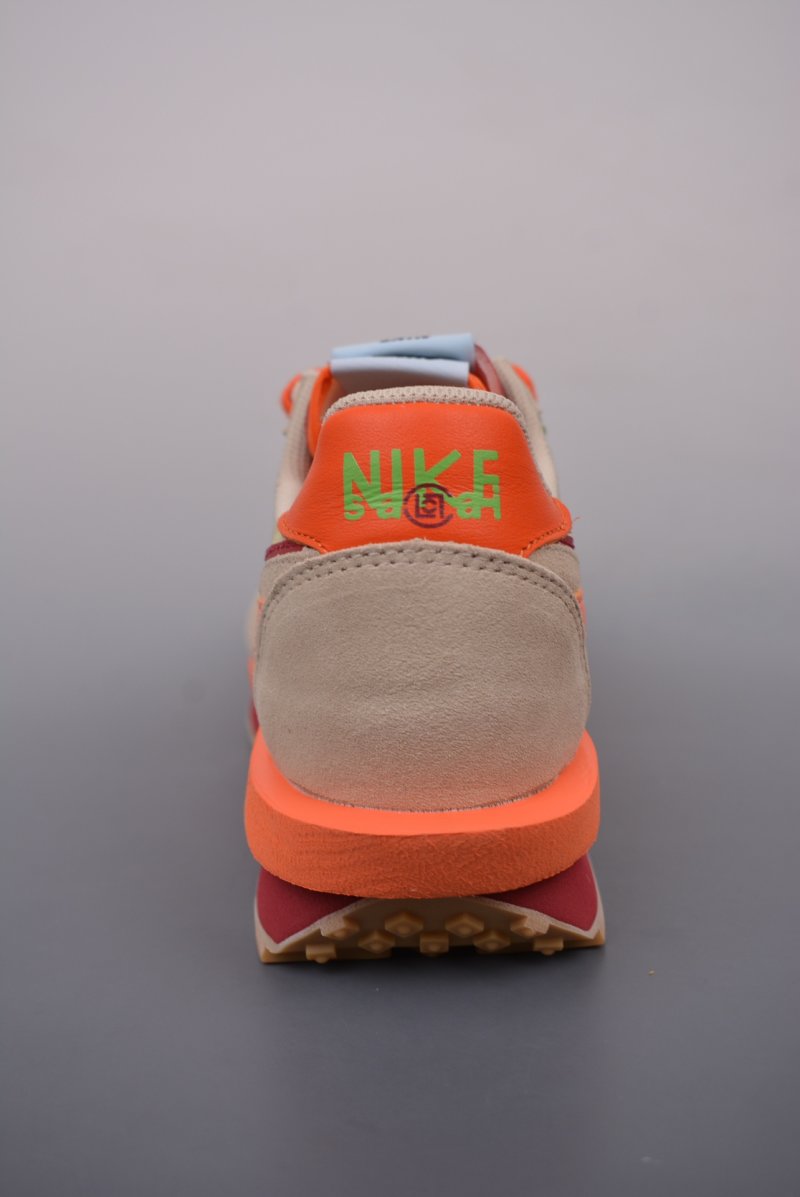 Sacai x Nike LDWaffle 'White' view