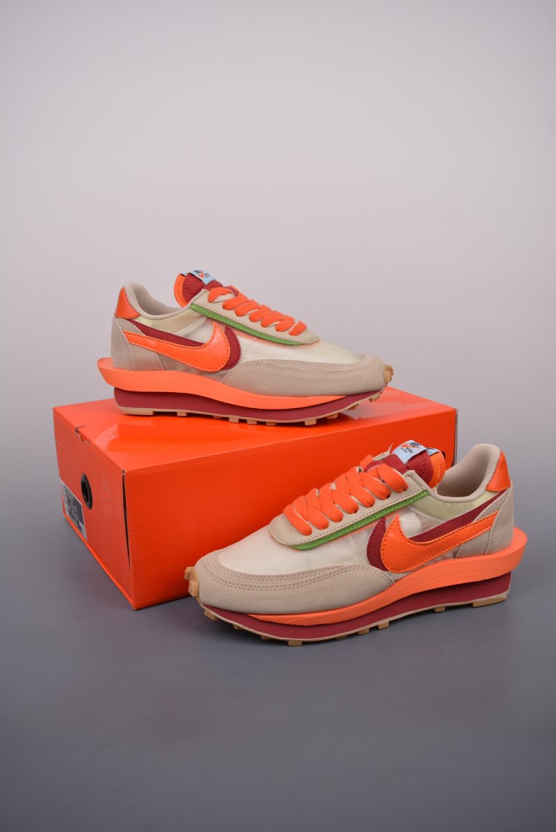 Sacai x Nike LDWaffle 'White' view