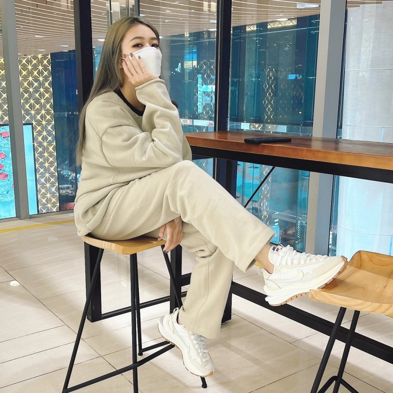 Sacai x Nike Pegasus Vaporfly SP view