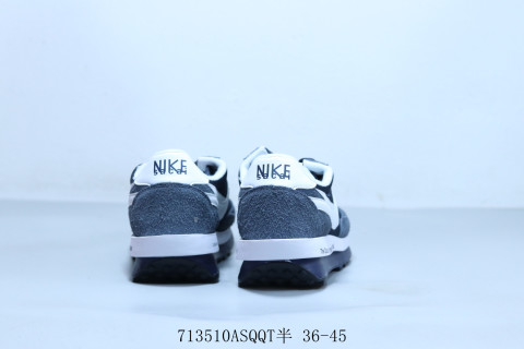 Undercover x Sacai x Nike LDWaffle view 3