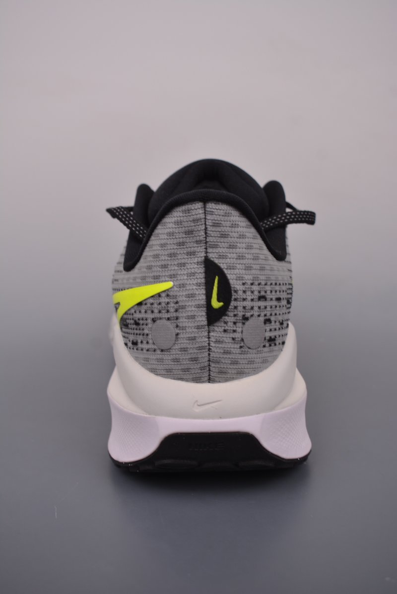 Nike Air Zoom Vomero 17 view