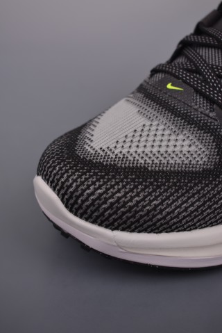 Nike Air Zoom Vomero 17 view 6