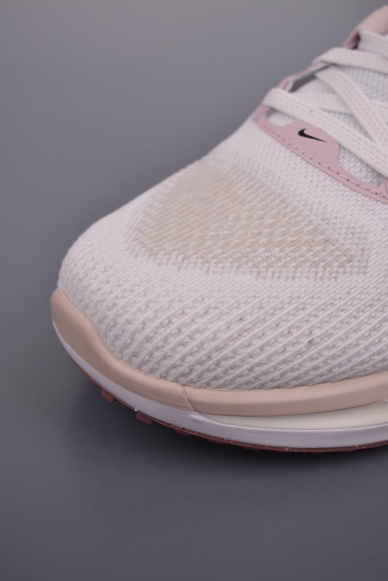 Nike Air Zoom Vomero 17 view