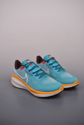 Nike Air Zoom Vomero 17 view 1