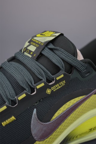 Nike Air Zoom Vomero 18 GTX view 7