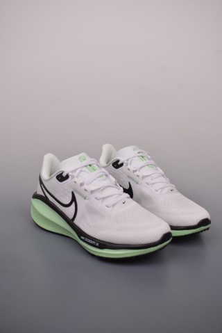 Nike Air Zoom Vomero 17 view 1