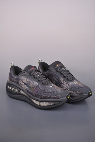 Nike Air Zoom Vomero Plus view 1