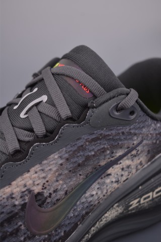 Nike Air Zoom Vomero Plus view 7