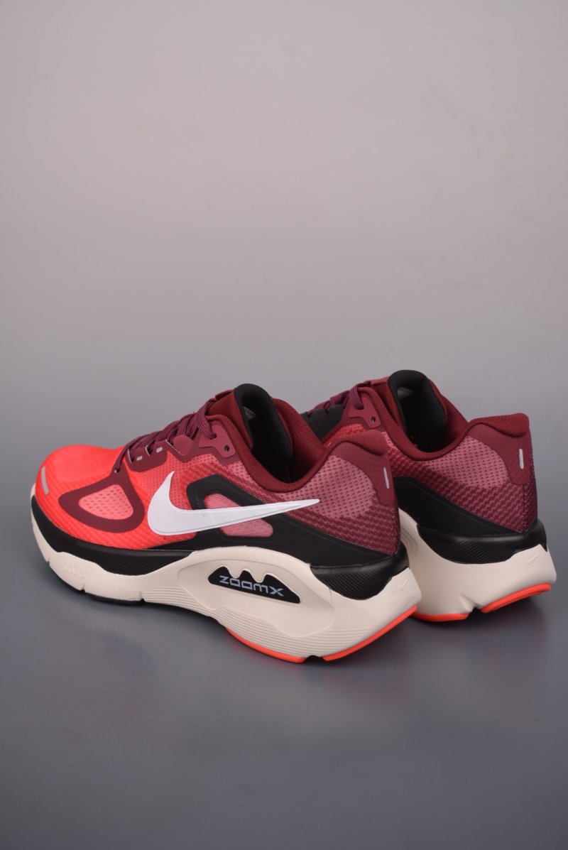 Nike Air Zoom Vomero Plus view