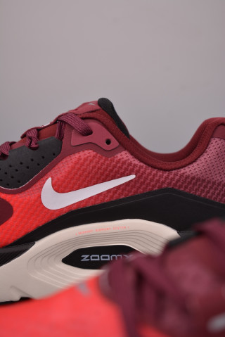 Nike Air Zoom Vomero Plus view 8