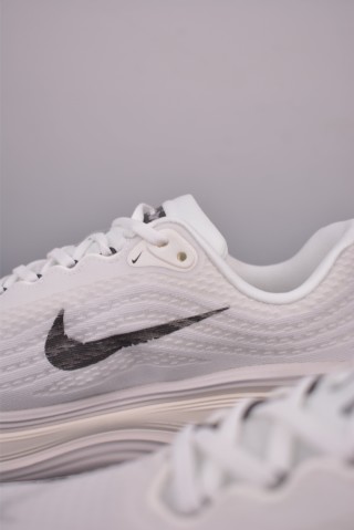 Nike Air Zoom Vomero Plus view 8