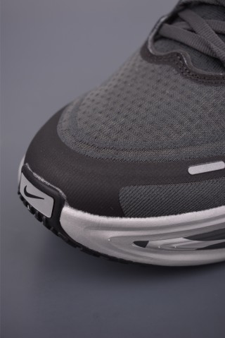 Nike Air Zoom Vomero Plus view 6