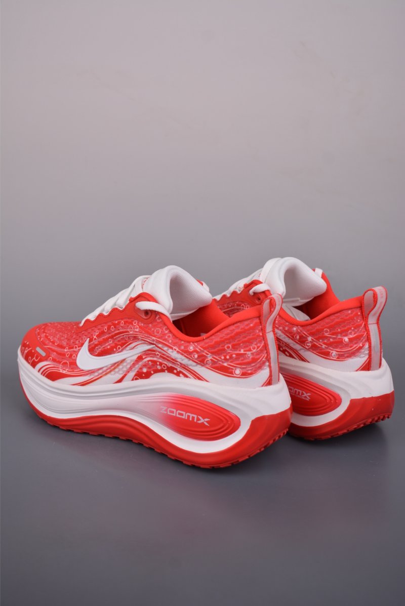 Nike Air Zoom Vomero Plus view