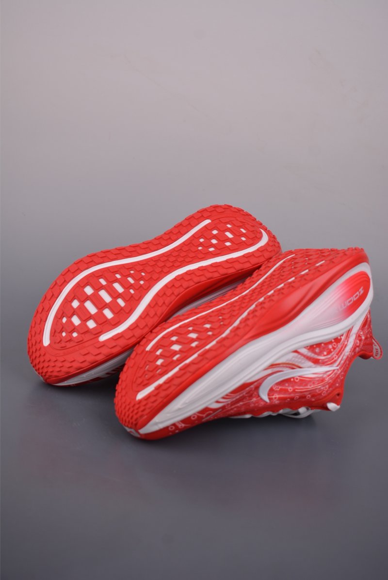 Nike Air Zoom Vomero Plus view
