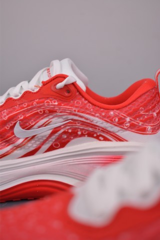 Nike Air Zoom Vomero Plus view 8