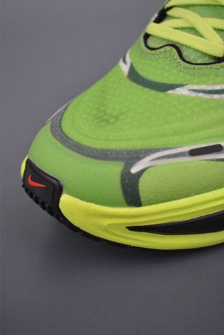 Nike Air Zoom Vomero Plus view 6