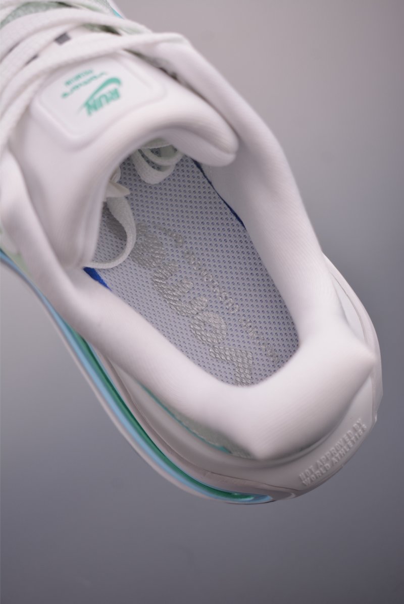 Nike Vomero Premium Air view