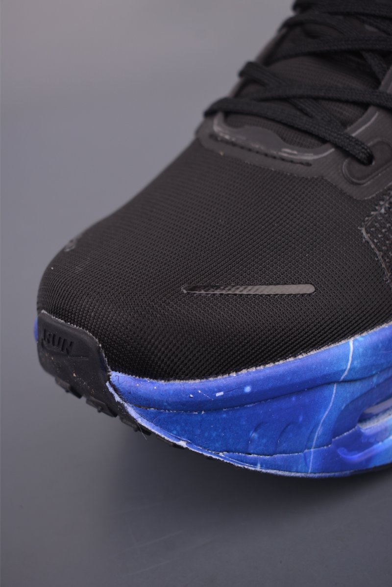 Nike Vomero Premium Air view
