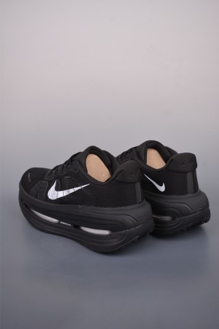 Nike Vomero Premium Air view 2