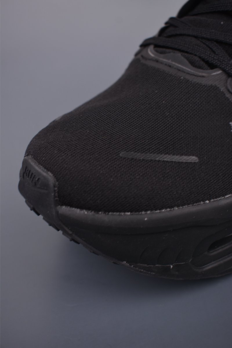 Nike Vomero Premium Air view
