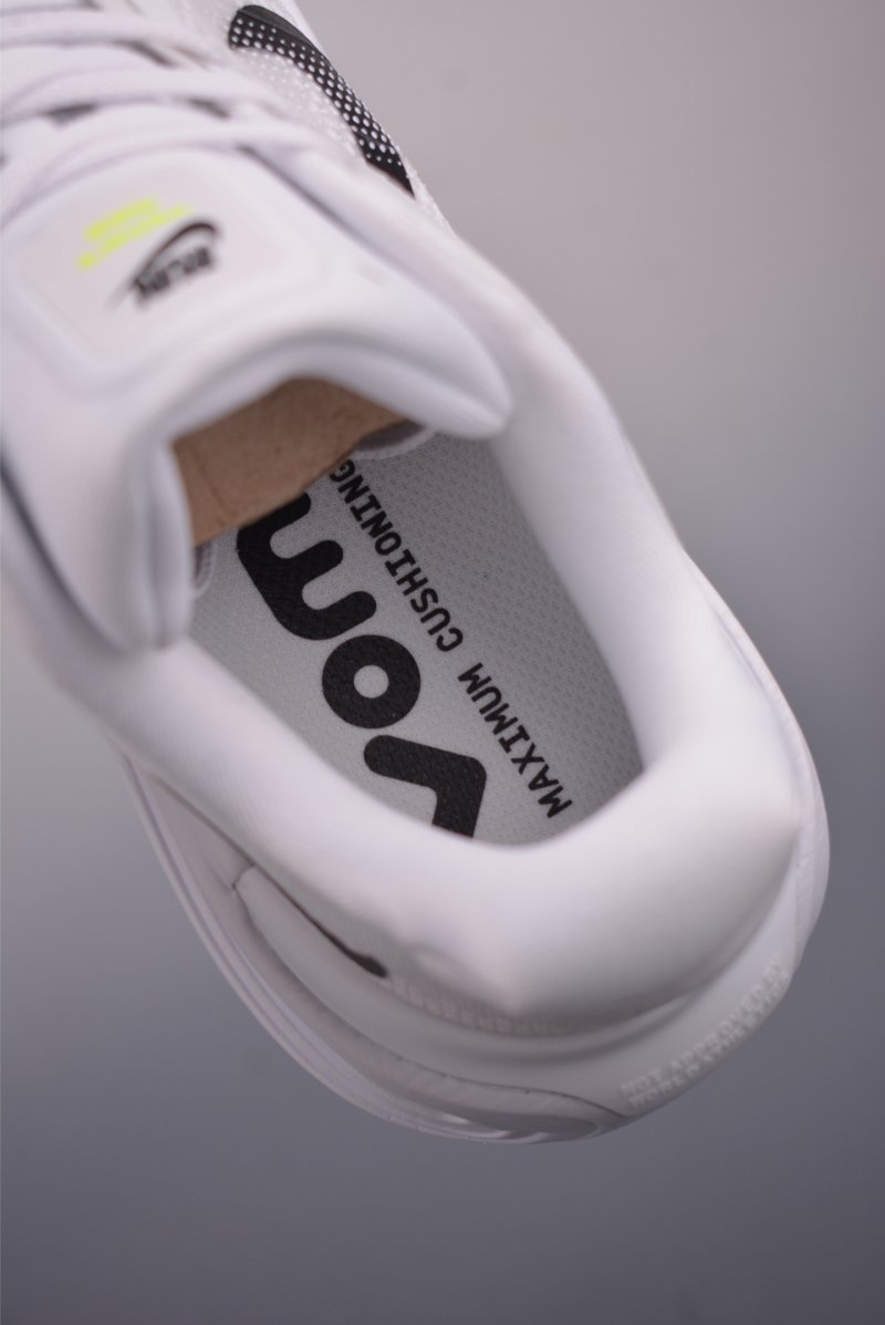 Nike Vomero Premium Air view