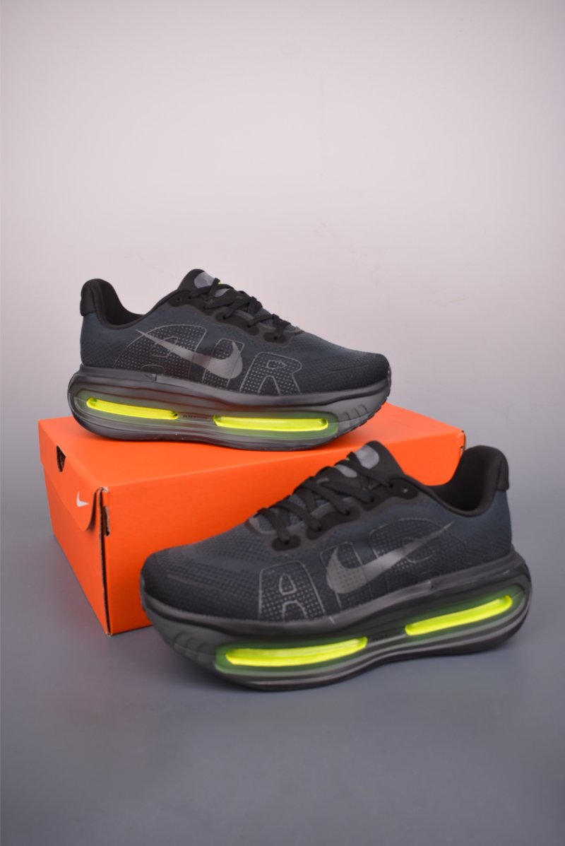 Nike Vomero Premium Air view