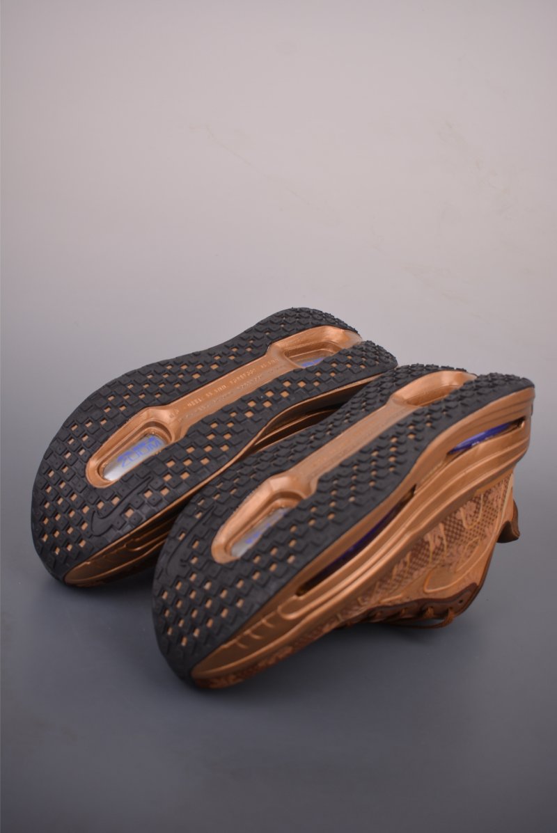 Nike Vomero Premium Air view
