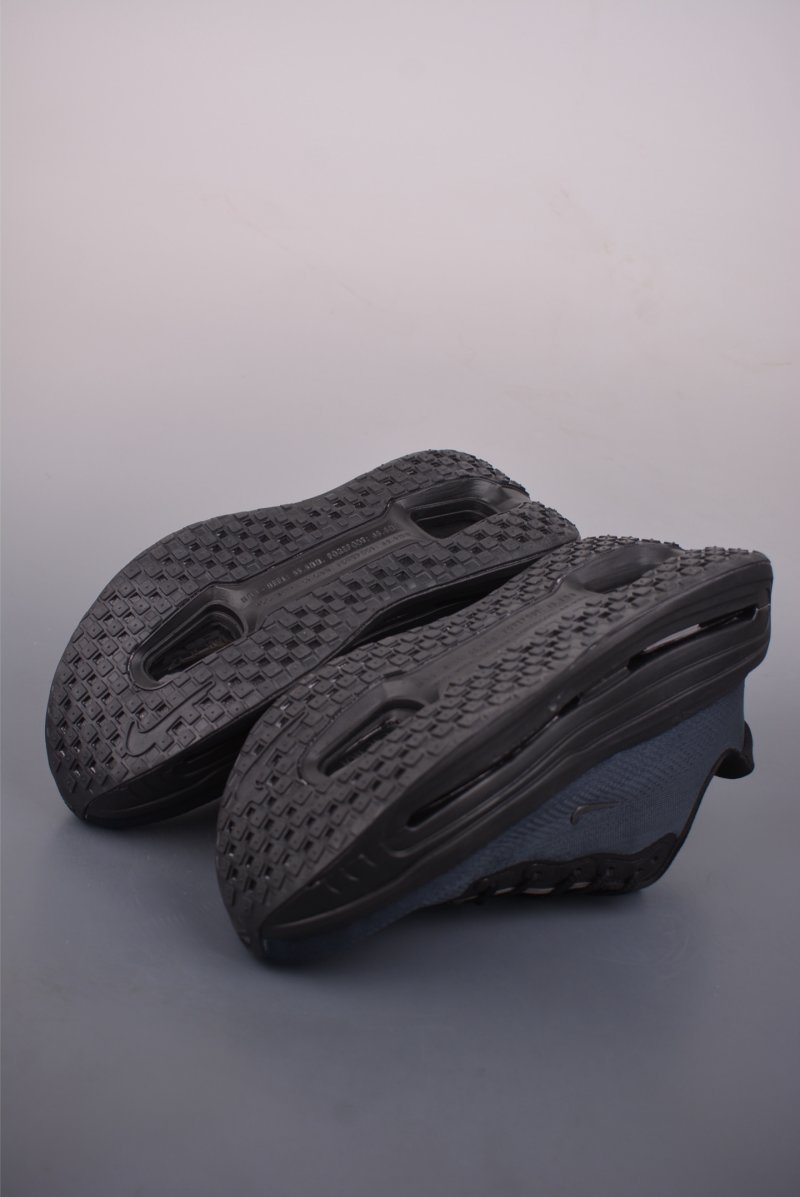 Nike Vomero Premium Air view