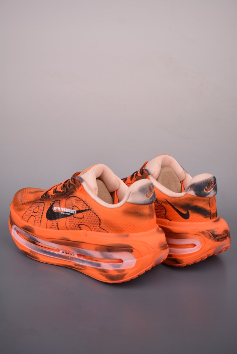 Nike Vomero Premium Air view
