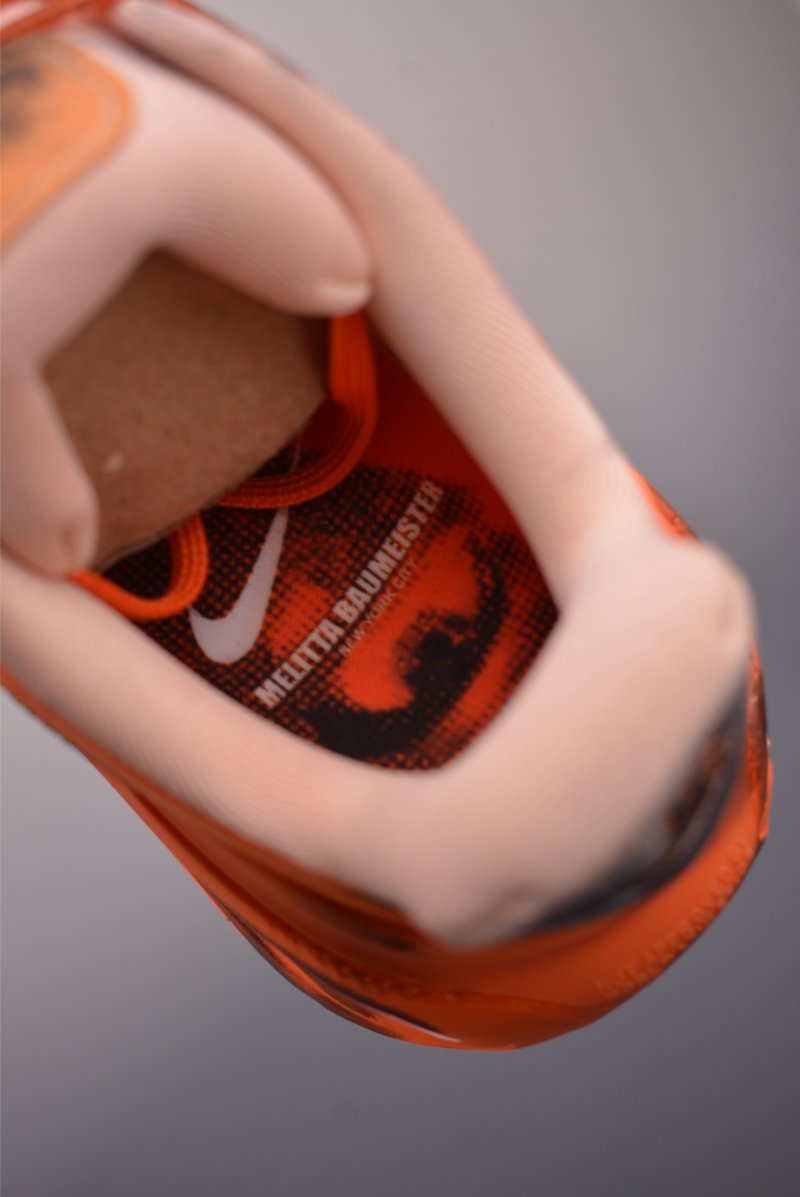 Nike Vomero Premium Air view
