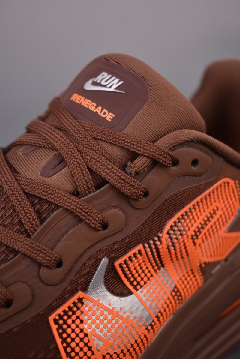 Nike Vomero Premium Air view
