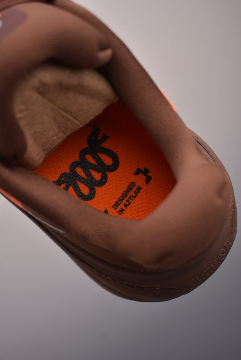 Nike Vomero Premium Air view