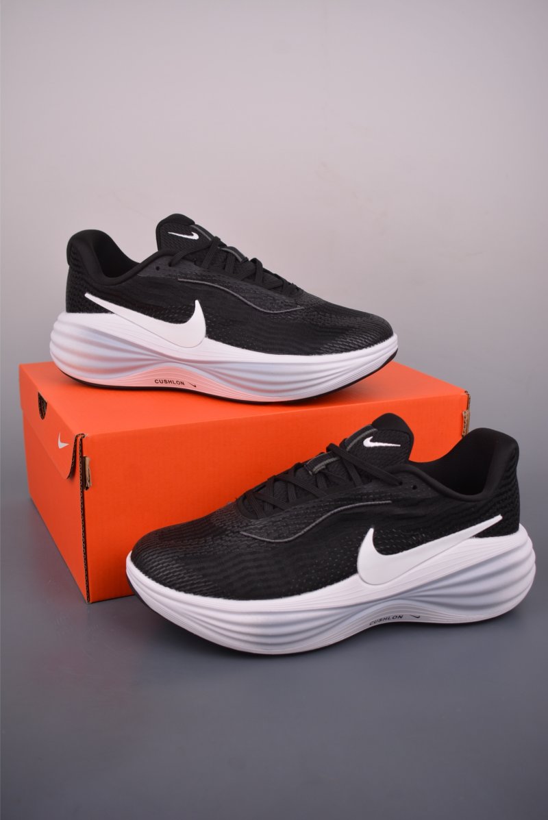 Nike Zoom Vomero ReactX view