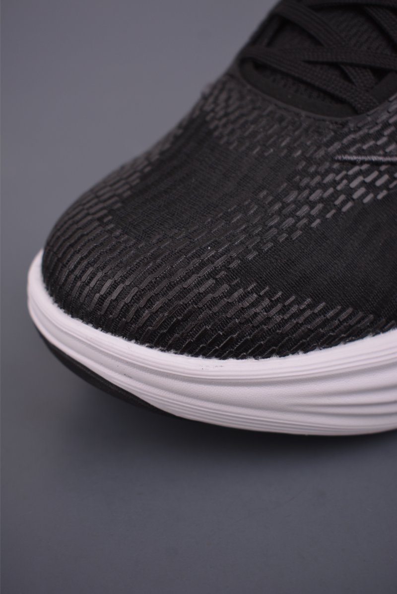Nike Zoom Vomero ReactX view
